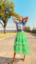 Load image into Gallery viewer, Sequins Graphic Tee